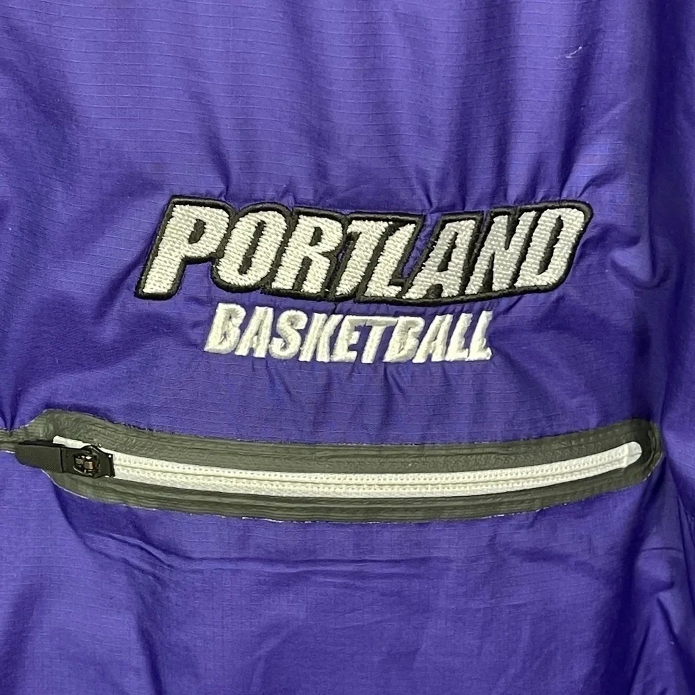 NIKE Dri-Fit Blue Purple Embroidered Portland Basketball Windbreaker Women's 3X